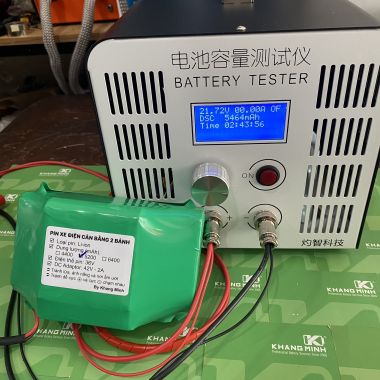 Máy đo dung lượng pin EBC-B20H, dòng xả 20A, điện áp 12V-72V