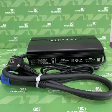 Sạc Xe Điện Vinfast VF Theon 700W 12A Chính Hãng