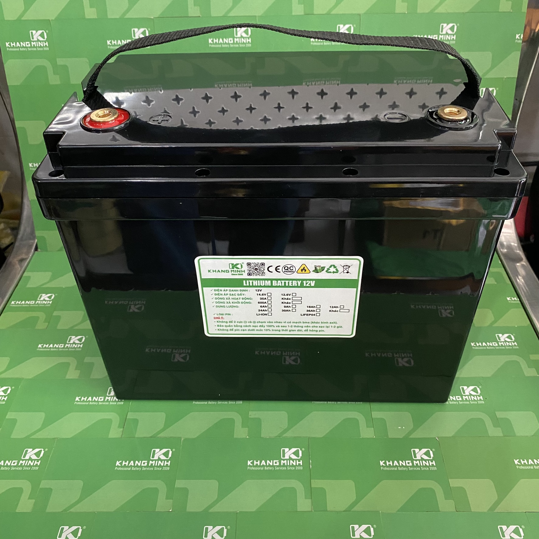 Bình Pin Lithium 12V 105Ah LiFePO4 Thế Hệ Mới Siêu Bền